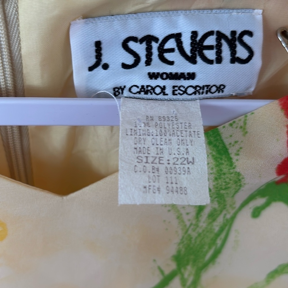 J. Stevens Woman by Carol Escritor Yellow W/Flowers Full Length Dress Size 22 W - Picture 6 of 10